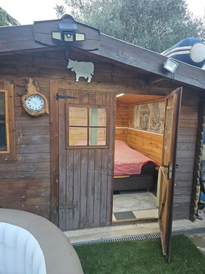 Exterior - Vrbo Property (Roquefort-les-Pins)