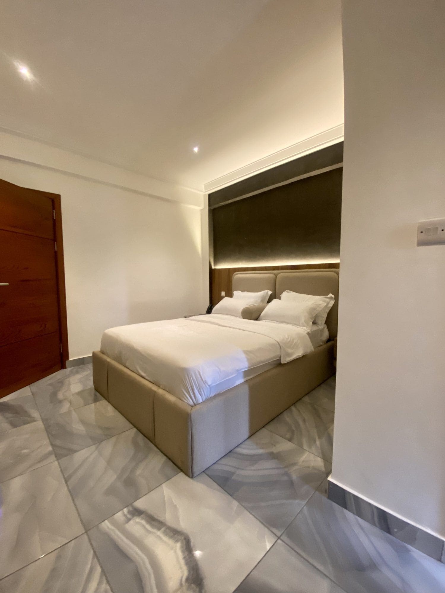 Habitación doble ejecutiva, balcón | Escritorio y espacio para trabajar con laptop 