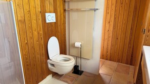 Bathroom - Vrbo Property (Bormes-les-Mimosas)