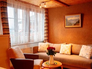 Bedroom - HasliRent, Mike, (Hasliberg Reuti), by Interhome (Hasliberg)