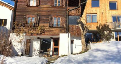 Casa Pintga, (Flims Dorf), 1819 by Interhome