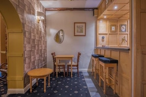 Comfort huis, uitzicht op binnenplaats | Dineren