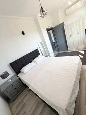 1 Schlafzimmer, Bügeleisen/Bügelbrett, kostenloses WLAN, Bettwäsche