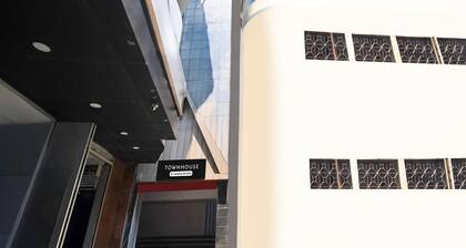 Deluxe Hotel Bengal International
