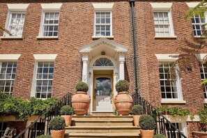 House - Host Stay The Nest Whitby (Whitby)
