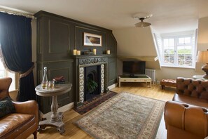 House - Host Stay The Chimneys Whitby (Whitby)