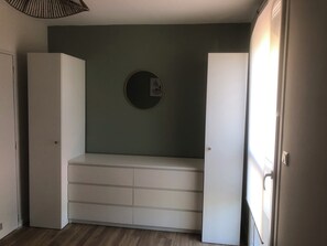 Interior - Vrbo Property (Saint-Cyprien)
