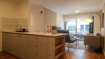 2 bedrooms, Internet