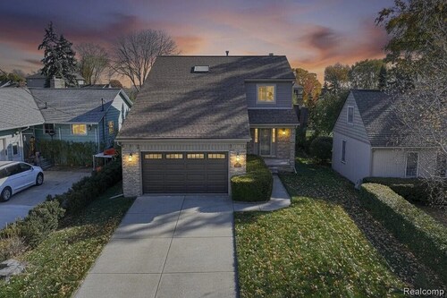 Modern Canal Home w/ Boat Access to Lake St. Clair & Parks