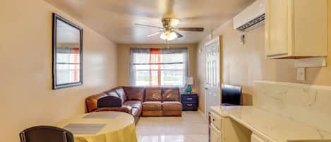 Apartment (1 Bedroom) | Front of property