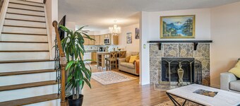 3 Mi to Old Town Arvada! Family Townhome w/ Patio