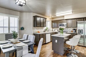 Interior - East El Paso Family Home w/ Backyard Haven (El Paso)