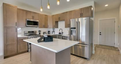 Professional Base in Williston! New-build Townhome
