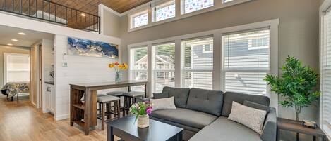 House (2 Bedrooms) | Front of property
