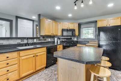 Fun w/ Family! 'country Getaway' in North Bangor