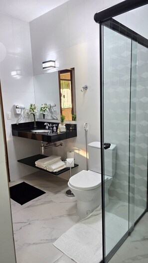 Bathroom - A Casa Bella Guest House - Ilhabela (Ilhabela)