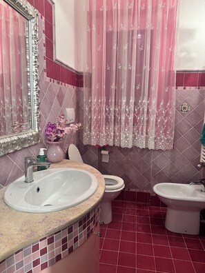 Bathroom - Casa dei Tigli (Marche)