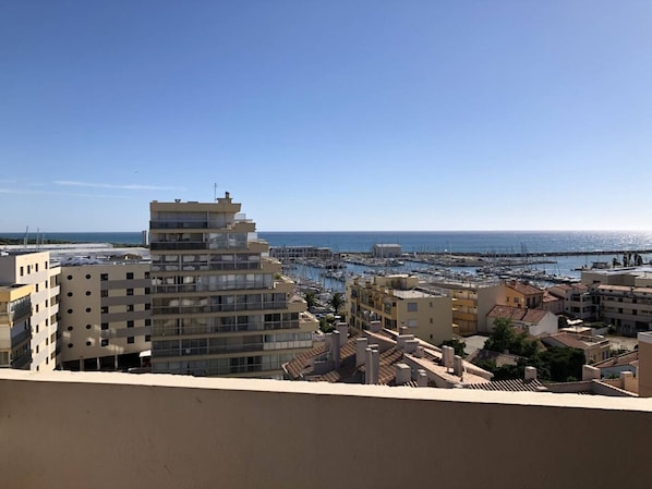 Property grounds - Studio with panoramic view - 4 guests (Canet-en-Roussillon)
