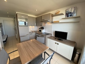 Microwave - Studio with panoramic view - 4 guests (Canet-en-Roussillon)