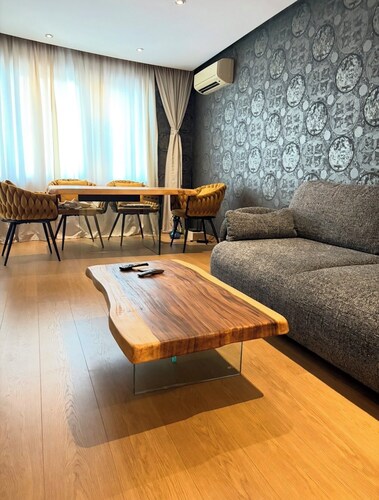 Beautiful 1-bedroom apartment in pleasant Stara Zagora