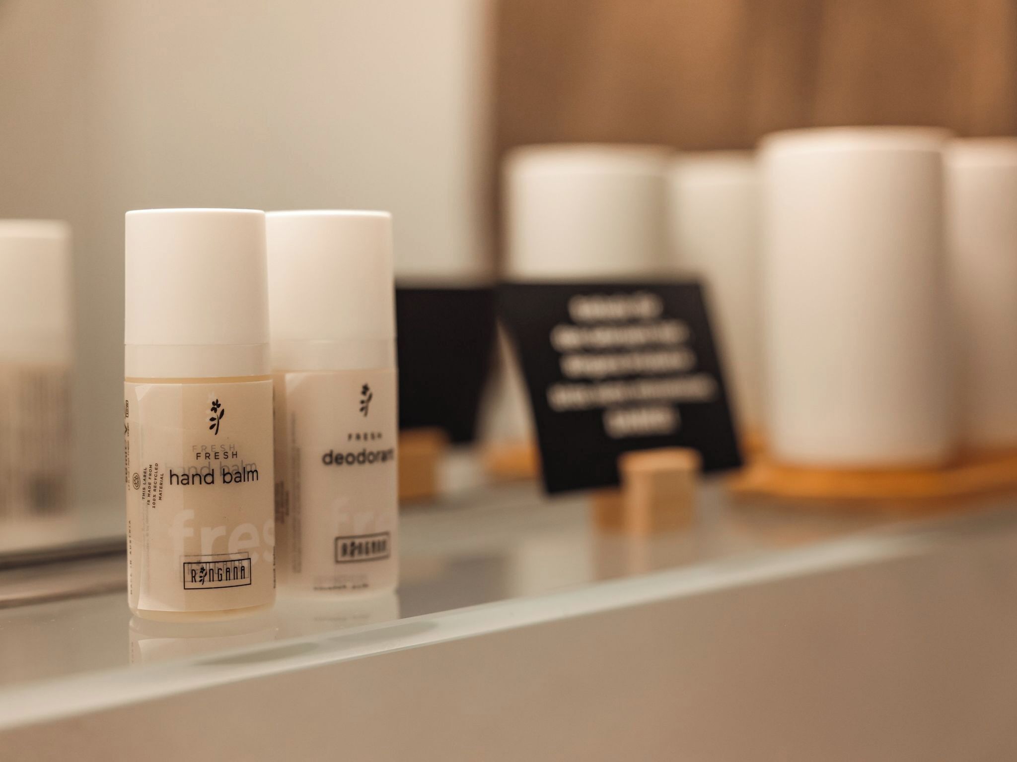 Bathroom amenities