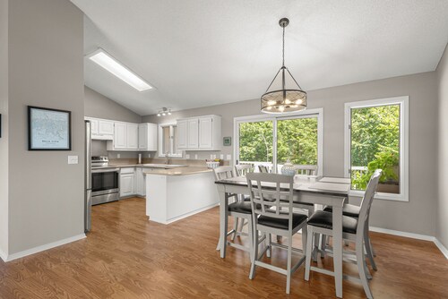 The "Brink's Haven" 3-bedroom home in Bella Vista for a comfy retreat