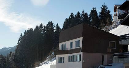 Ascharina, (Flumserberg Tannenheim), by Interhome