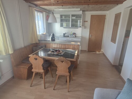Chalet Hasehüsli, (Flumserberg Tannenboden), by Interhome