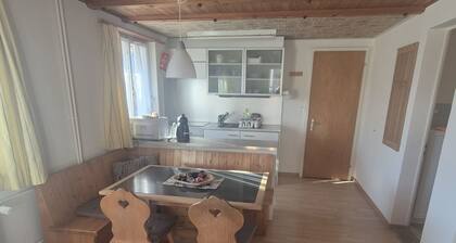 Chalet Hasehüsli, (Flumserberg Tannenboden), by Interhome