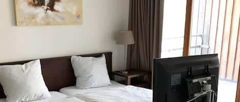 2 bedrooms, Internet