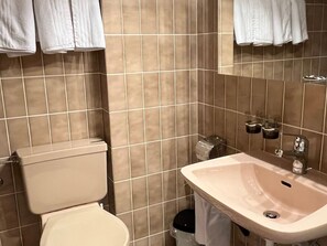 Bathroom / Wellness - Haus Panorama B (Whg. Rupf), (Flumserberg Tannenheim), by Interhome (Flumserberg Tannenheim)