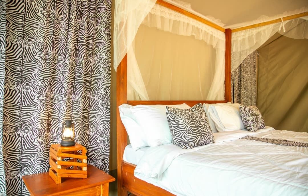 Single Room | Bathroom | Slippers