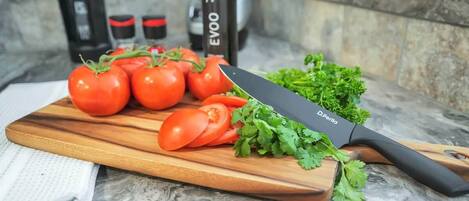 Alimentos y bebidas