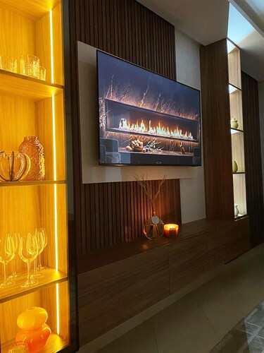 Cozy luxury apartment in the heart of downtown