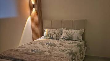 2 dormitorios, tabla de planchar con plancha, wifi y ropa de cama