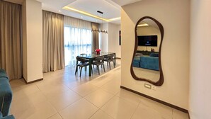 Phòng Suite, quang cảnh thành phố | Khu phòng khách