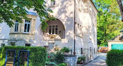 Stunning villa for 4 guests with WIFI, TV and panoramic view