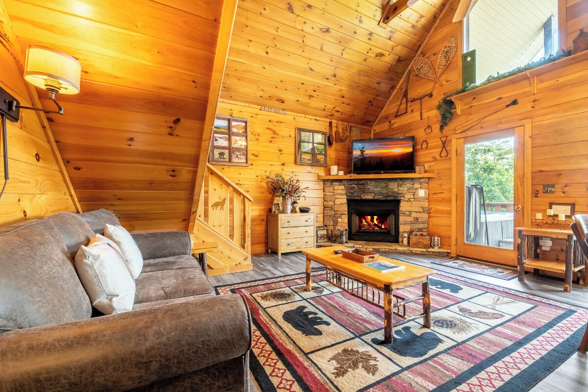 Smart TV, fireplace, DVD player