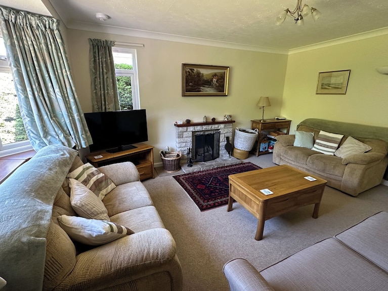 Pineside, Pet Friendly, With A Garden In Sandford, Dorset - Wareham, UK