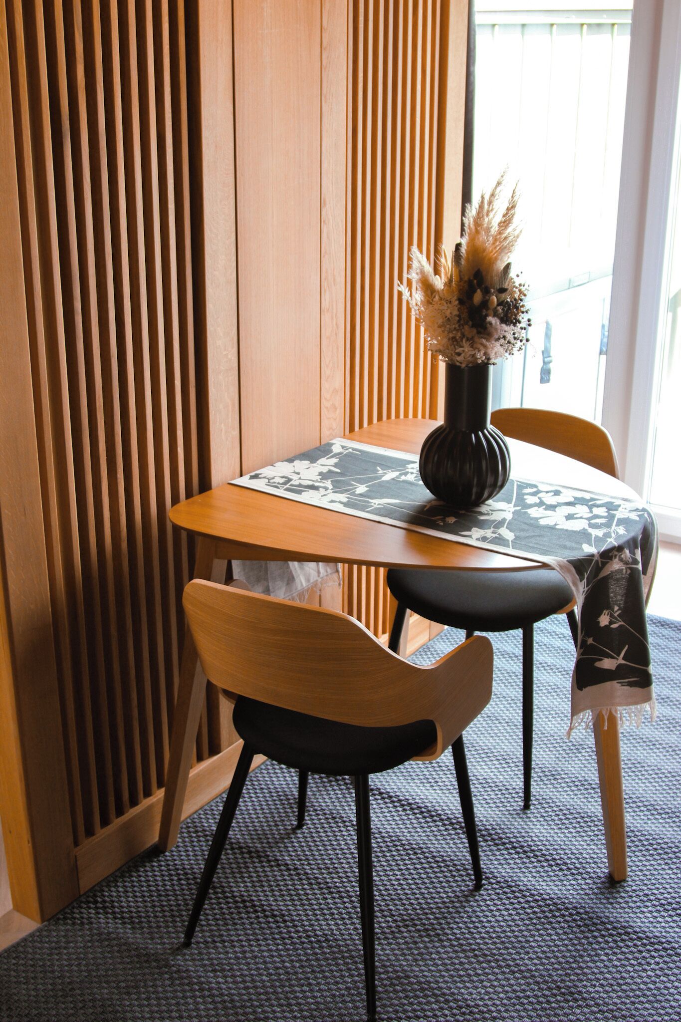 Premium studio suite, balkon, uitzicht op tuin | Dineren