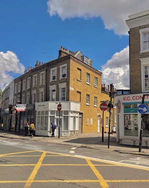 Miscellaneous - Crown House Kings Cross Flat 2 / Sleeps up to 8 (London)