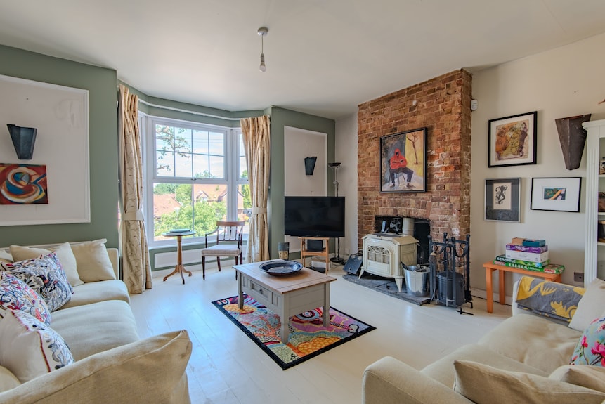 The Artist's House, Deal - Deal