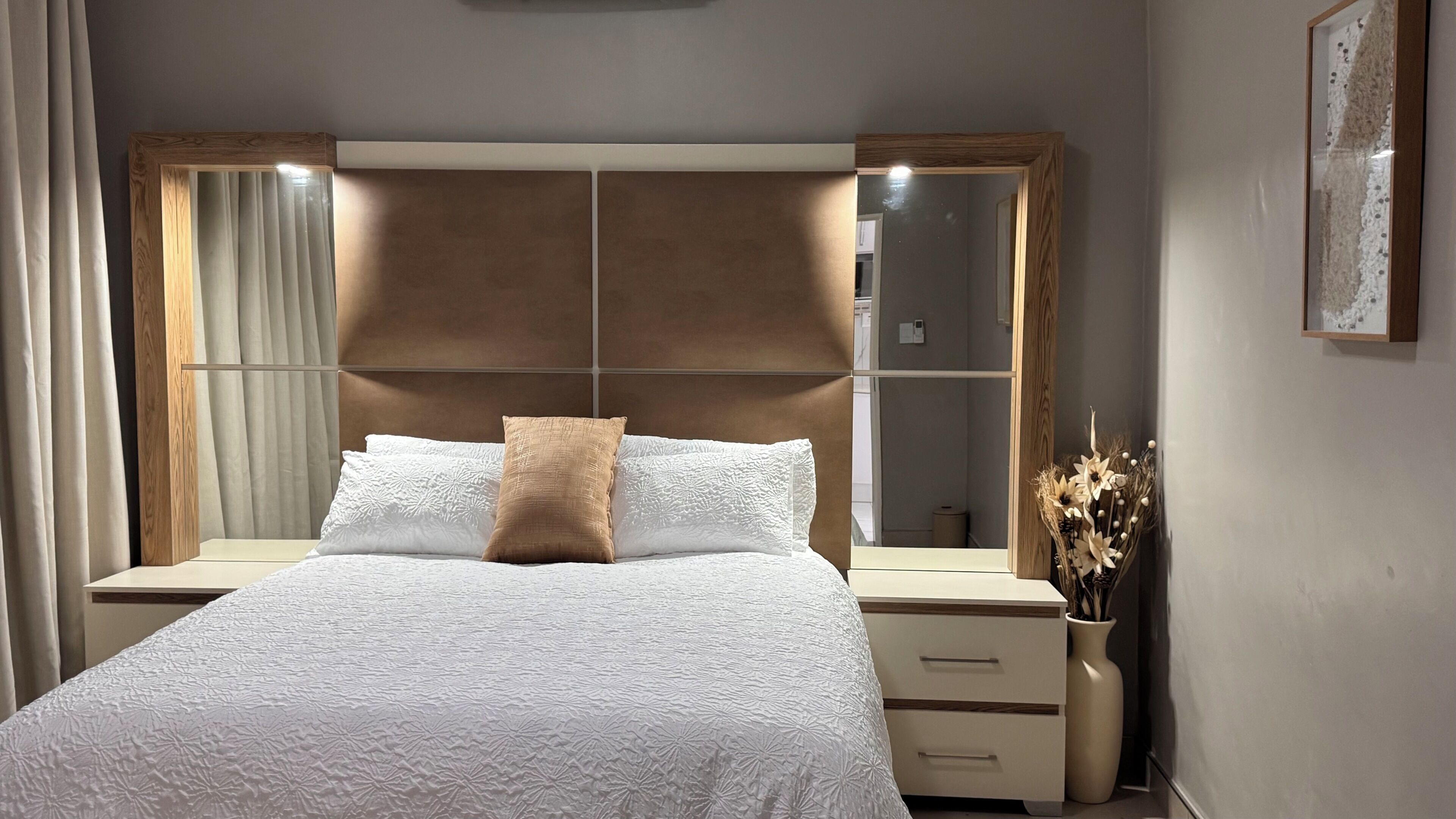 3 bedrooms, iron/ironing board, free WiFi, bed sheets