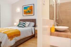 Maison Luxe, 4 chambres, patio