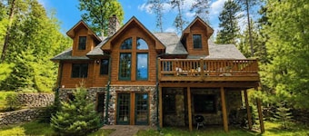 Luxury Log Home W Sandy Frontage, Private Dock, Year-Round trails