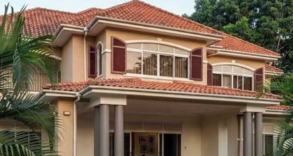 TyCounty Boulevard Apartments