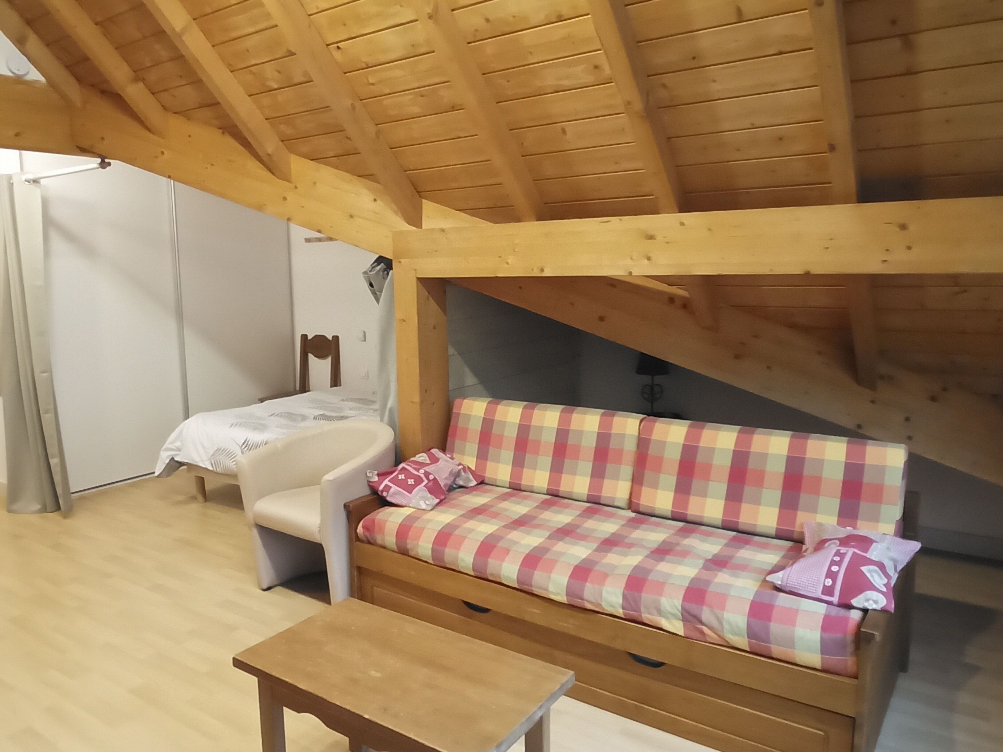 1 bedroom, iron/ironing board, bed sheets