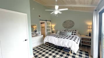 Iron/ironing board, travel crib, WiFi, bed sheets