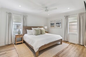 Room - Old Bay Cottage - 505 Beach Dr (St Simons Island)