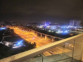 Apartamento de lujo, 1 cama de matrimonio, vistas a la ciudad
